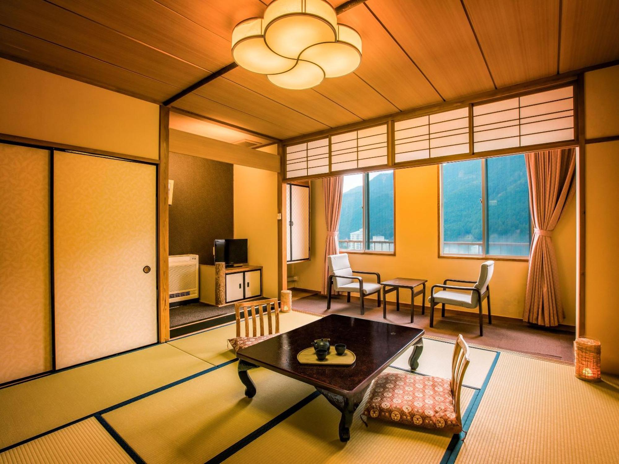 Ooedo Onsen Monogatari Gero Bekkan Hotell Rom bilde