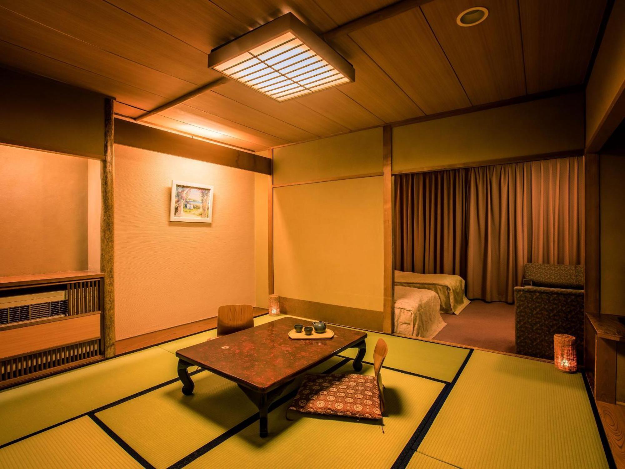 Ooedo Onsen Monogatari Gero Bekkan Hotell Rom bilde