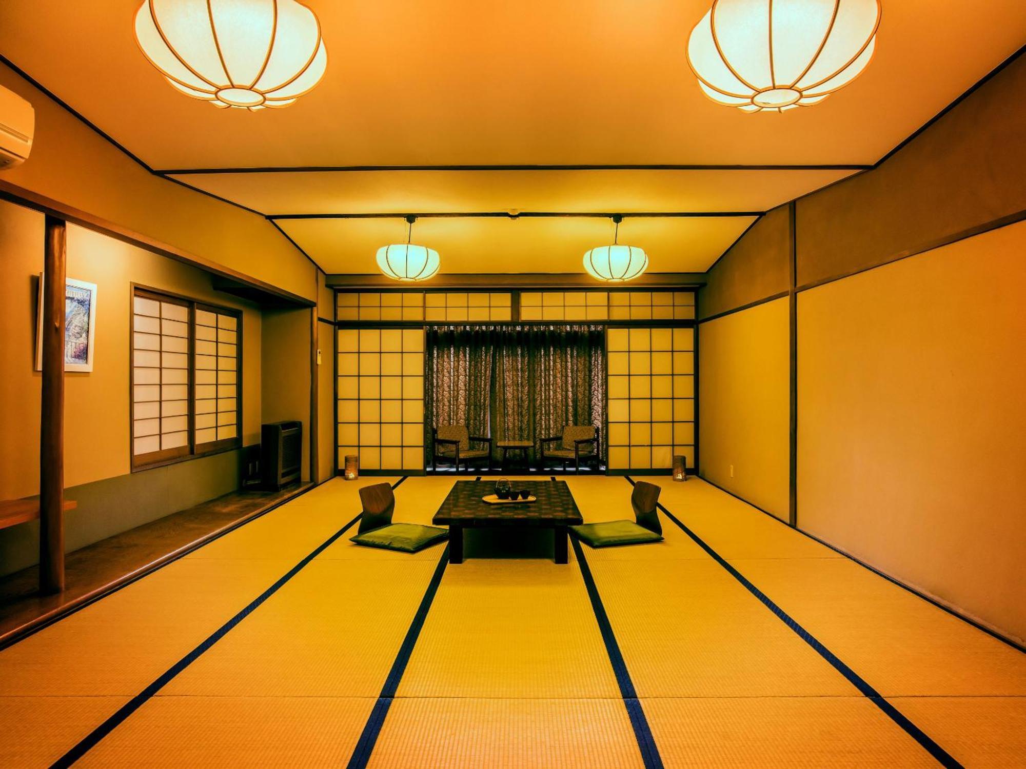 Ooedo Onsen Monogatari Gero Bekkan Hotell Rom bilde